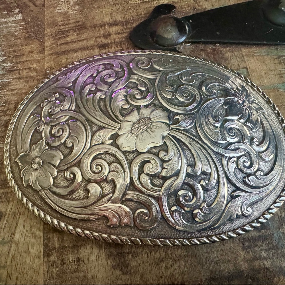 Montana Silversmith Ornate Silver Plate Floral Xtra Large Belt Buckle 6 x 4